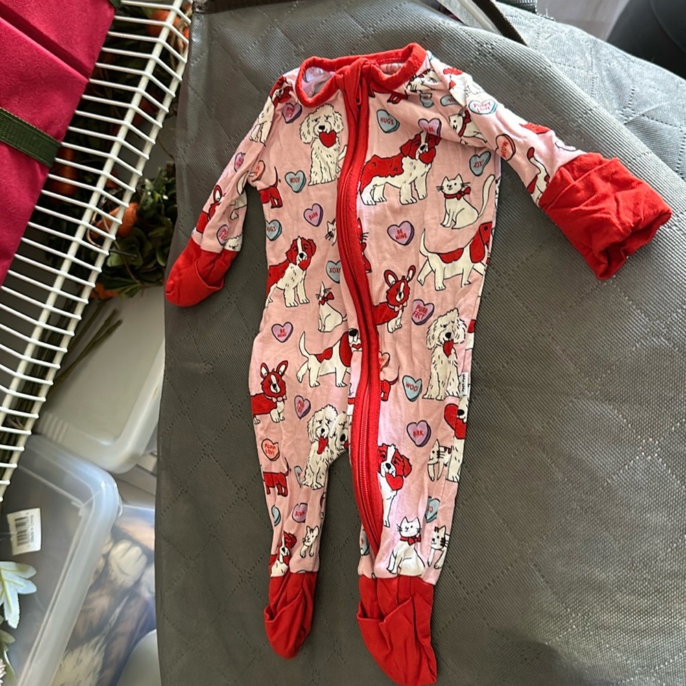 Little sleepies premie Valentine’s Day convertible pajamas